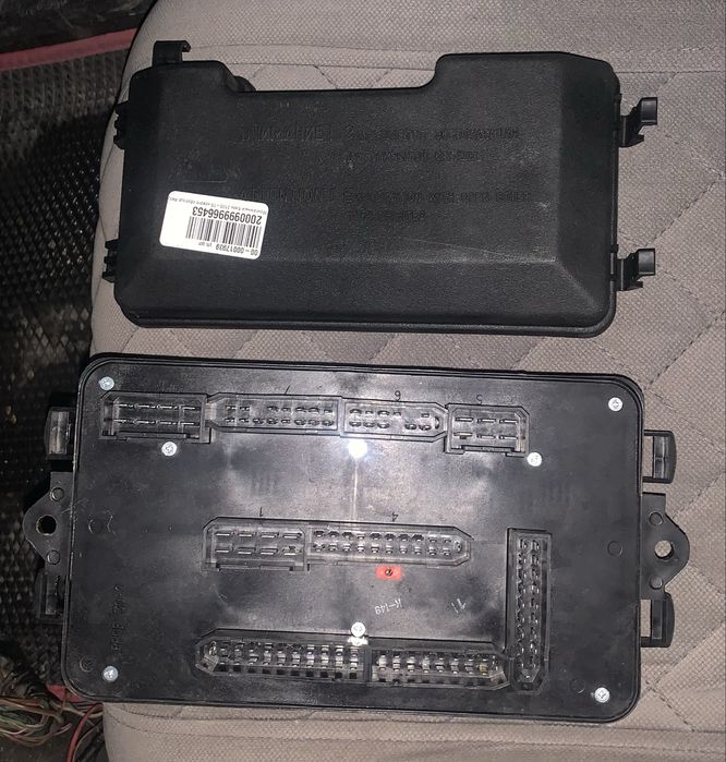 Блок предохранитель на ваз 2114 новый