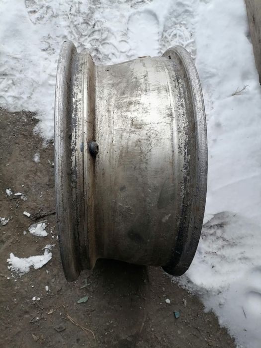 Продаю диски от Субару