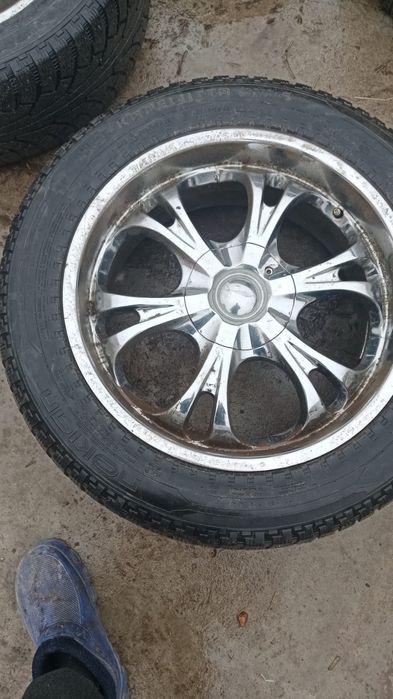 Шины и диски на Паджеро, Прадо