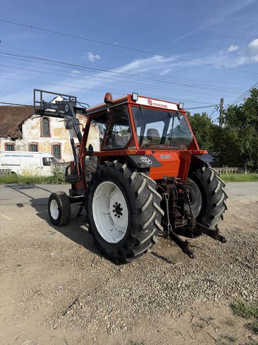 Vand sau schimb tractor Fiat Agri 70-90 cu incarcator frontal