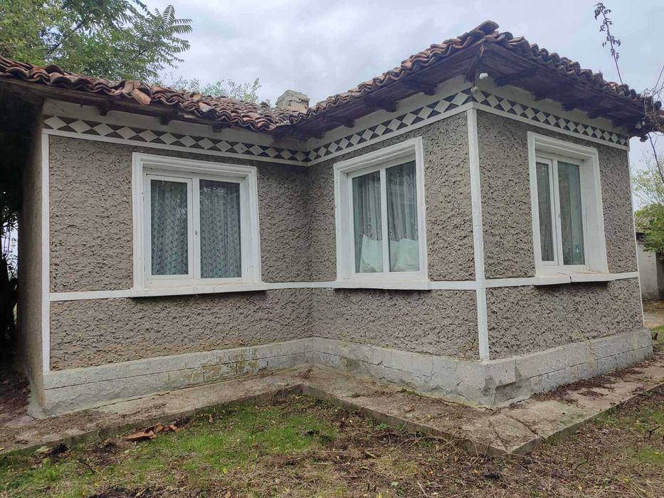 Продава се Къща в с. Полковник Свещарово, Област Добрич - 60 кв.м за 706 €/кв.м - Снимка #2