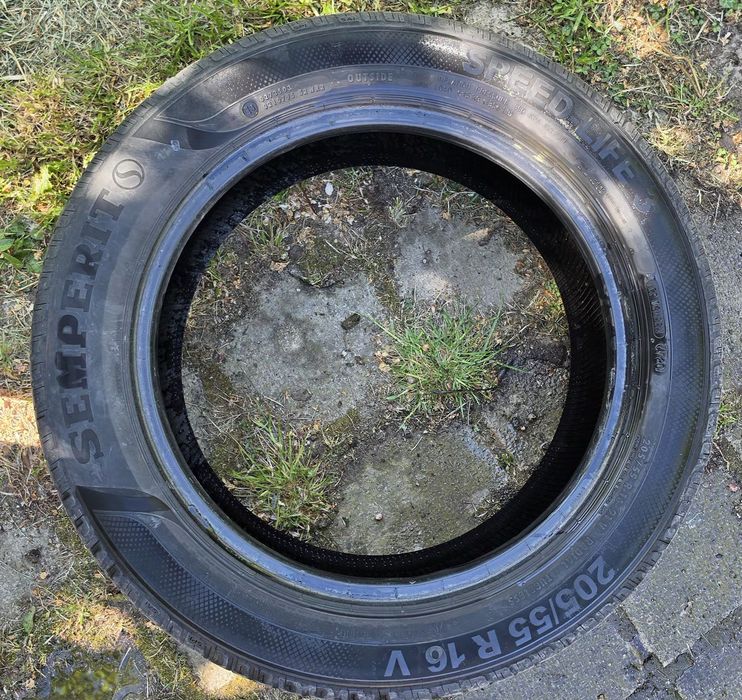 205/55/16 vara Continental si 205/60/16 vara Pirelli