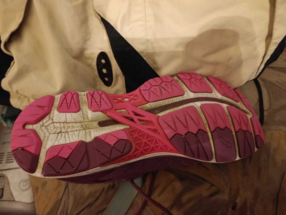 Маратонки ASICS Gel-Kayand 24 42