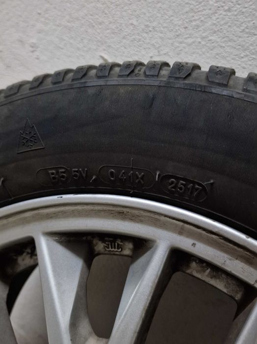 Зимни гуми 195/55/15 BF Goodrich g-Force Winter 2