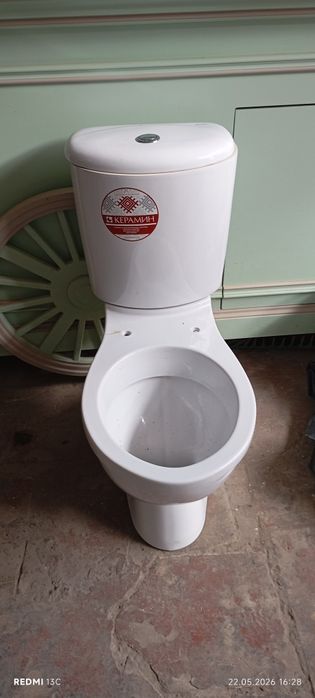 Унитаз в хорошем состоянии