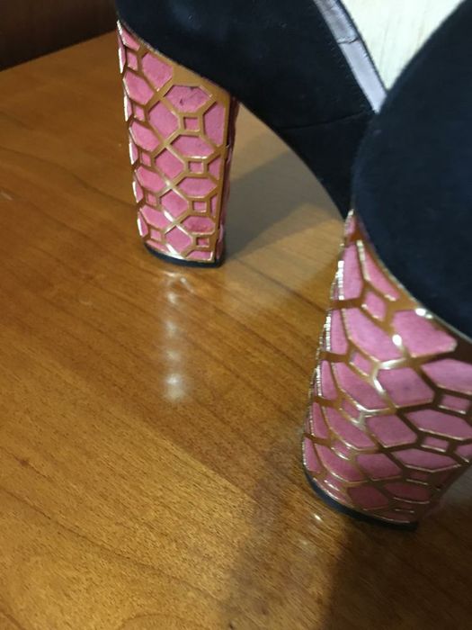 Туфли Италия замша .