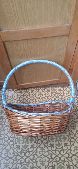 Корзины разные подарочные.