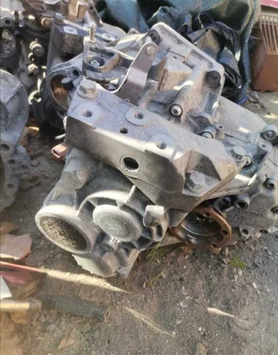 Cutie viteze Vw Passat B6, Golf 5, Audi A3 motorizare 2000