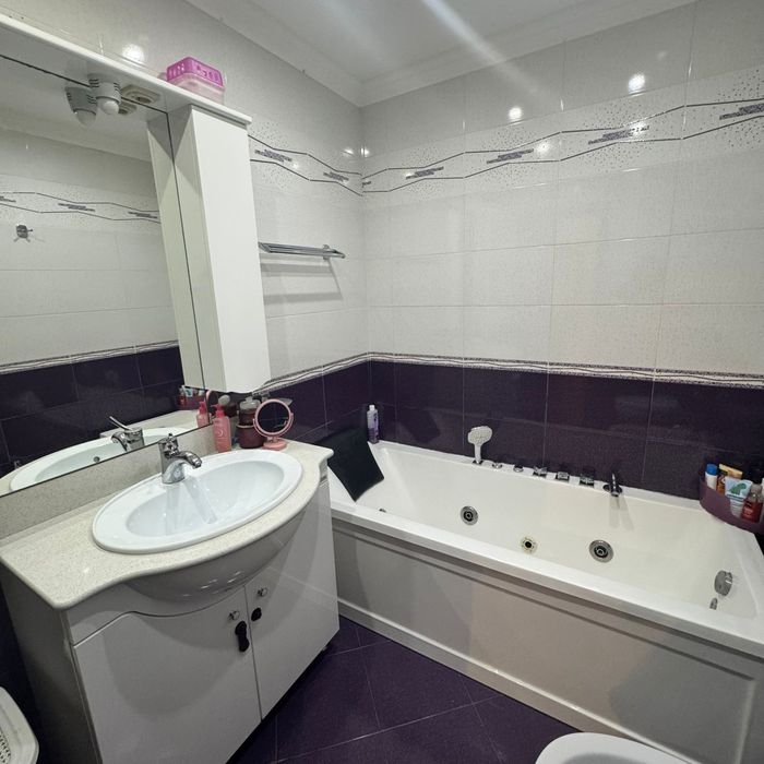 Apartament 2 camere de închiriat