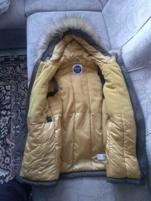 Продам зимнюю куртку на мальчика