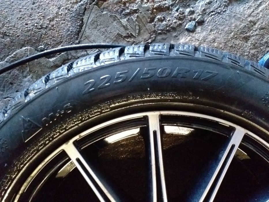 Продам диски на Skodа