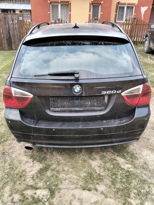 BMW seria 3 E91. 320d ( 2005)