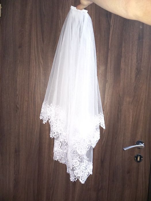 Vând rochie de mireasă