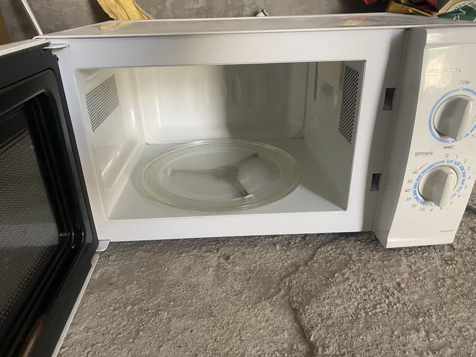 Продам микроволновку