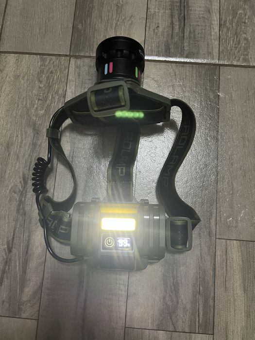 Lanterna cap foarte puternica (Clausteel)