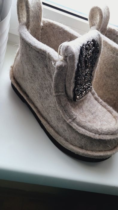 Продам валенки натуральные