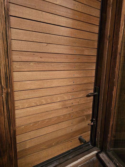 Rulouri exterioare din lemn