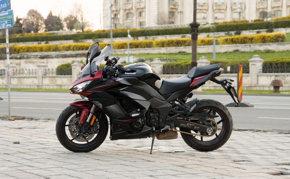 Kawasaki SX 1000