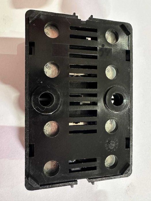 Блок предохранителей БПР