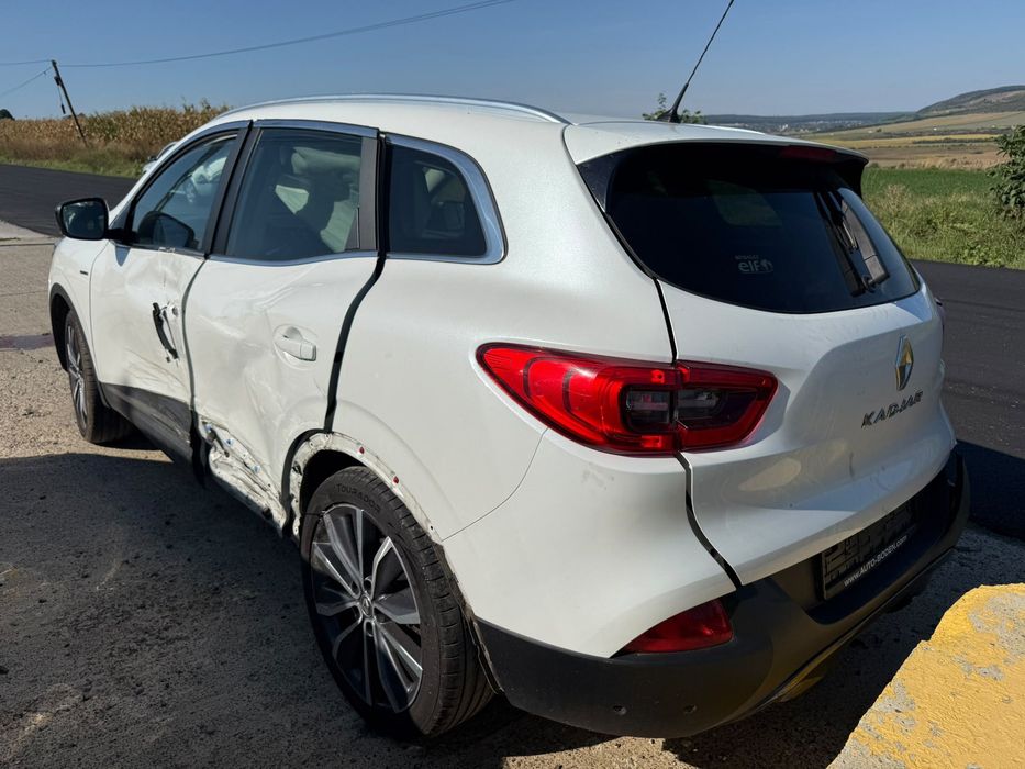 Dezmembrez Renault kadjar alb TEQNC 2016 1.6 dci R9M 414 volan stanga faruri full led