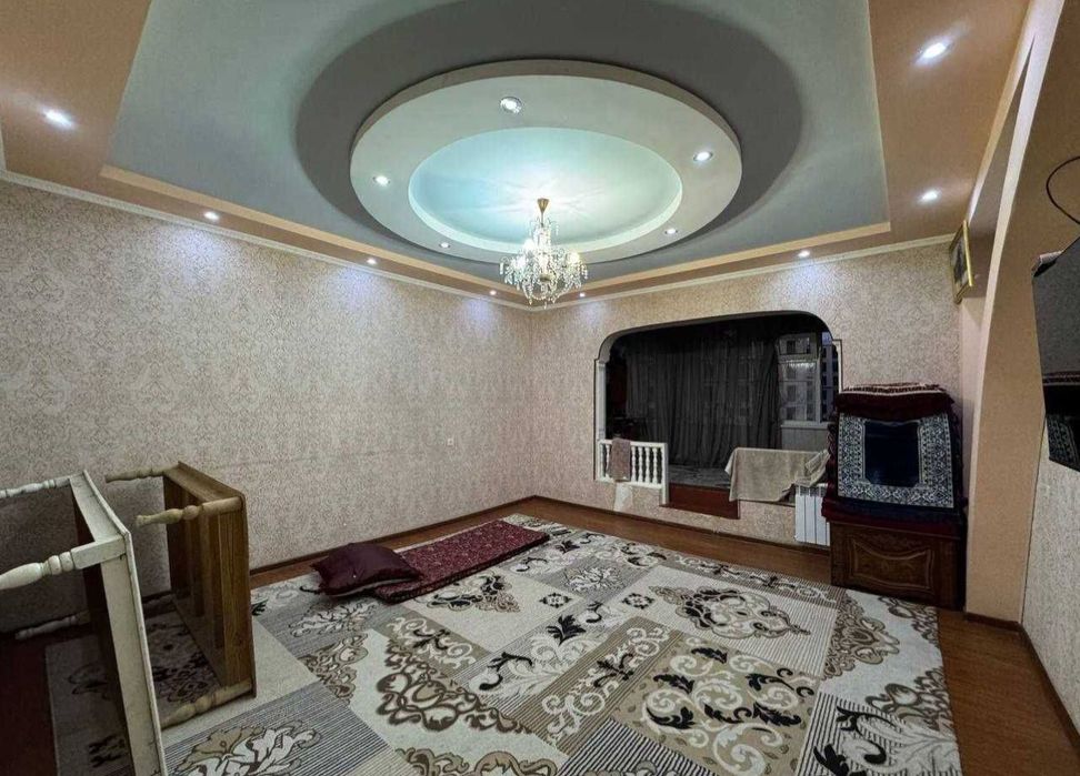 Срочно! Квартира на Дархан -Загс 4/8/9 общ пл 110м  с обстановкой