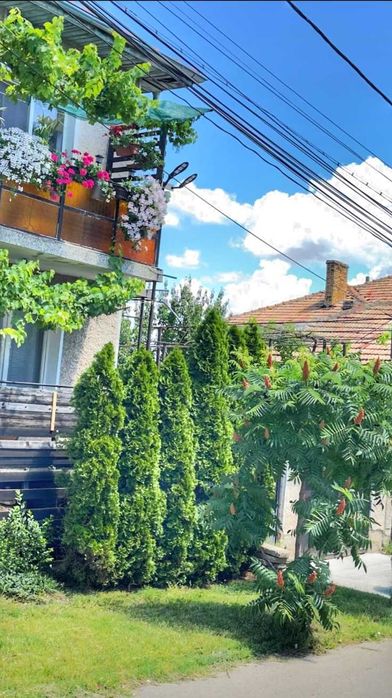 Продава се Къща в Разград, Лудогорие - 324 кв.м за 331 €/кв.м - Снимка #2