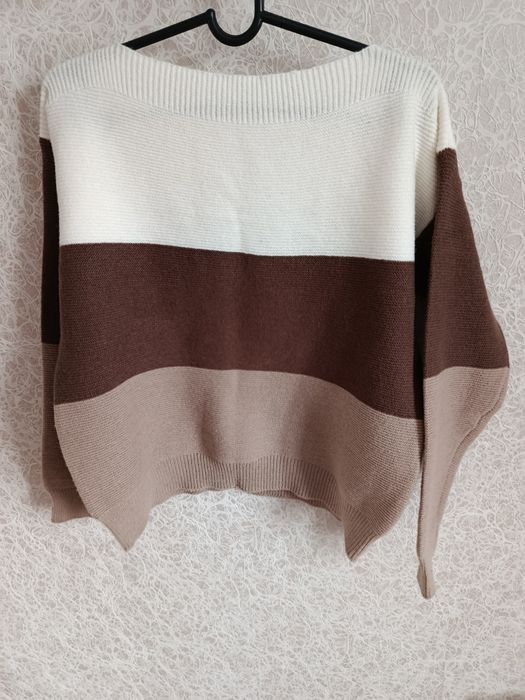 Кофта женская вязанная