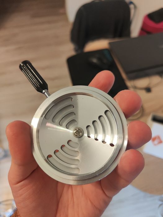 Oferta limitata!Stoc limitat!Hmd smoke box premium garantat!pret minim