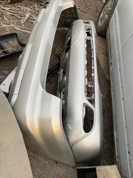 Продам бампер на Мерседес МЛ 163