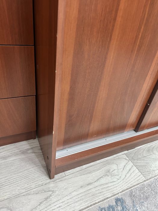 Шкаф купе продам срочно хороший