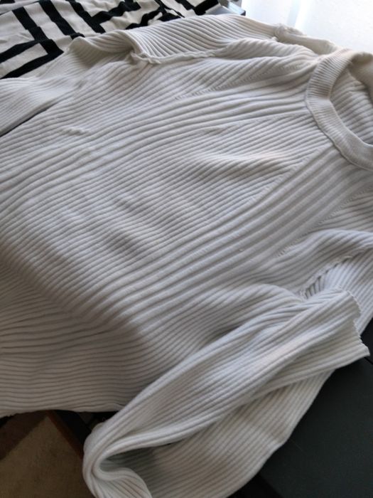Vând doua bluze elegante