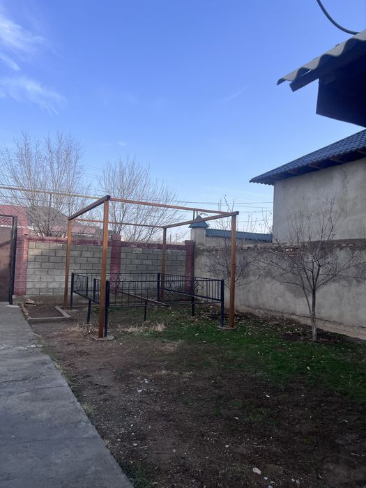 Уй сатылады аксукент