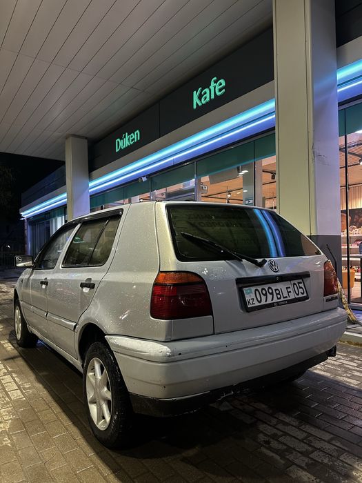 Гольф 3 700тыс срочно