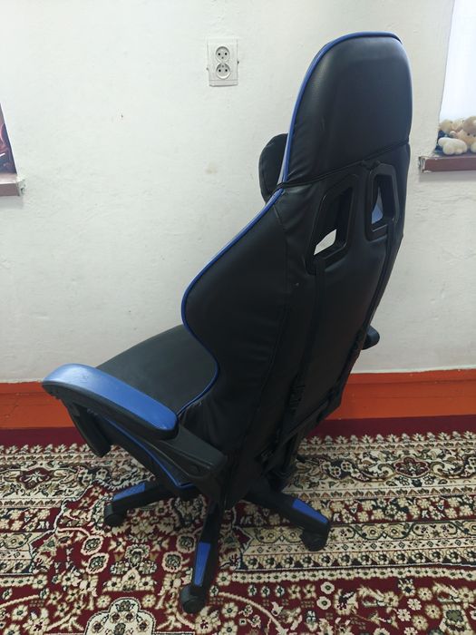 Игравой кресло компьютерге