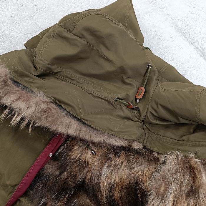 Продам парку размер 46