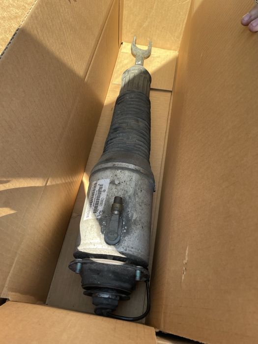 Въздушно Окачване AUDI A8 D3