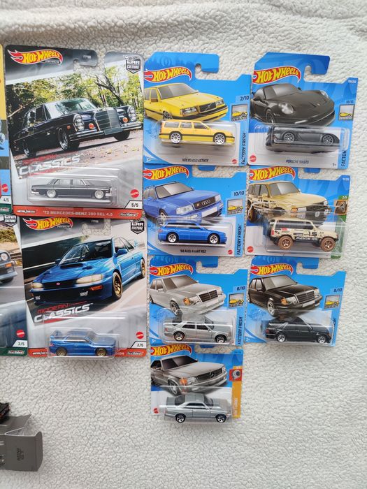 Machete Hot Wheels, Majorette, premium 1/64