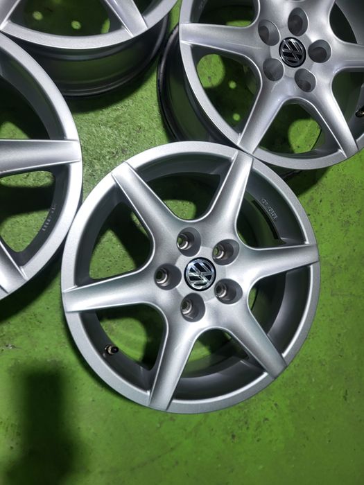 16 5x120 Vw Transporter T5 лети джанти 5х120 т5