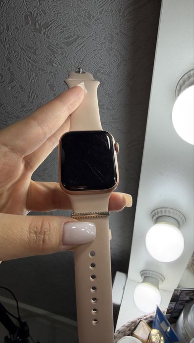 Apple watch 8 (40мм) розовые