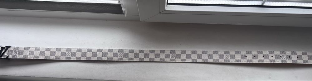 Curea lv alba cu gri noua