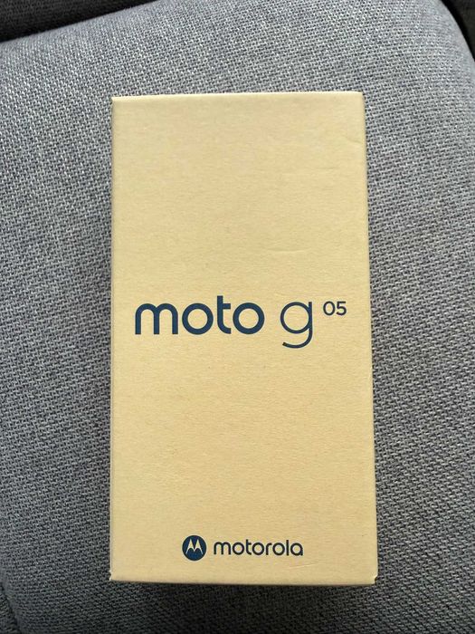 Motorola Moto G05, 8GB, 128GB, Forest Green ЧИСТО НОВ