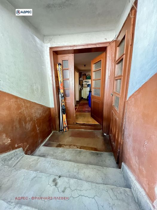 Къща в Ловеч-Младост площ 124 цена 123000