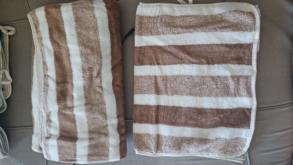 Prosoape set de cate 2 bucati