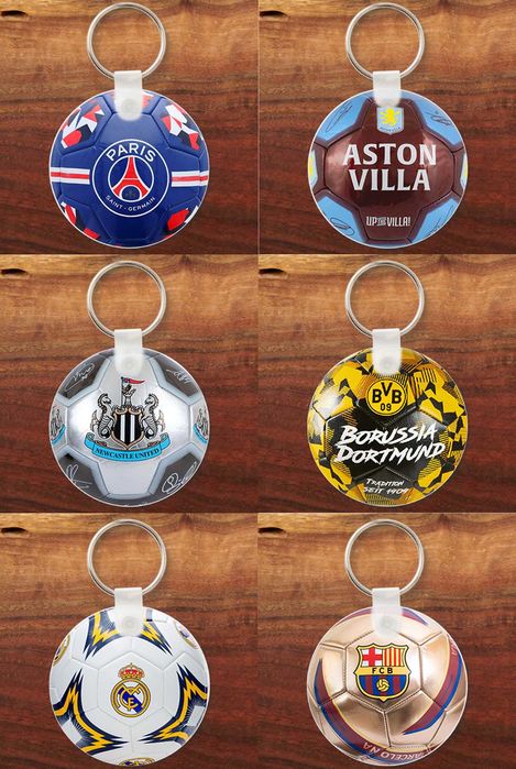 Персонализиран футболен ключодържател – с топка на любим отбор!