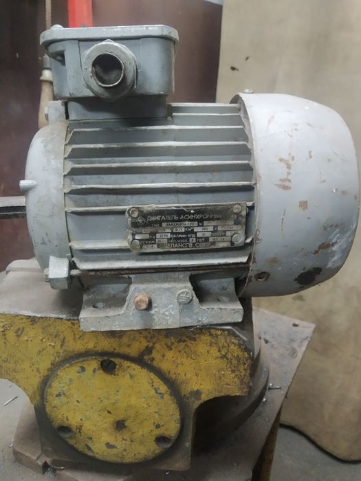 Электро мотор, трёх фазные,
