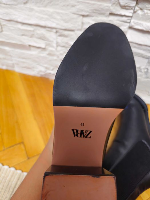 Cizme ZARA noi cu eticheta