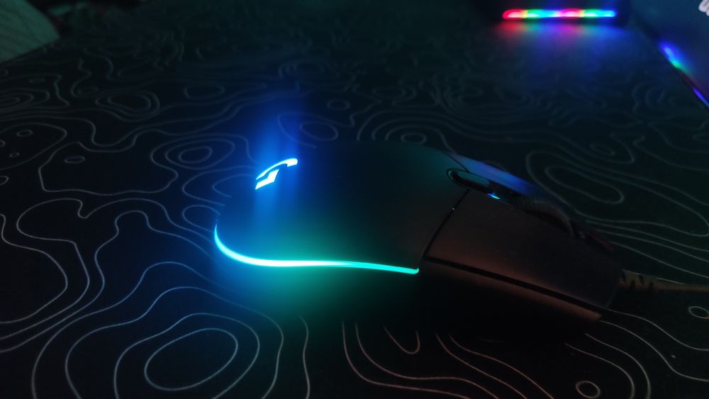 Обменяю легендарную Logitech g 102