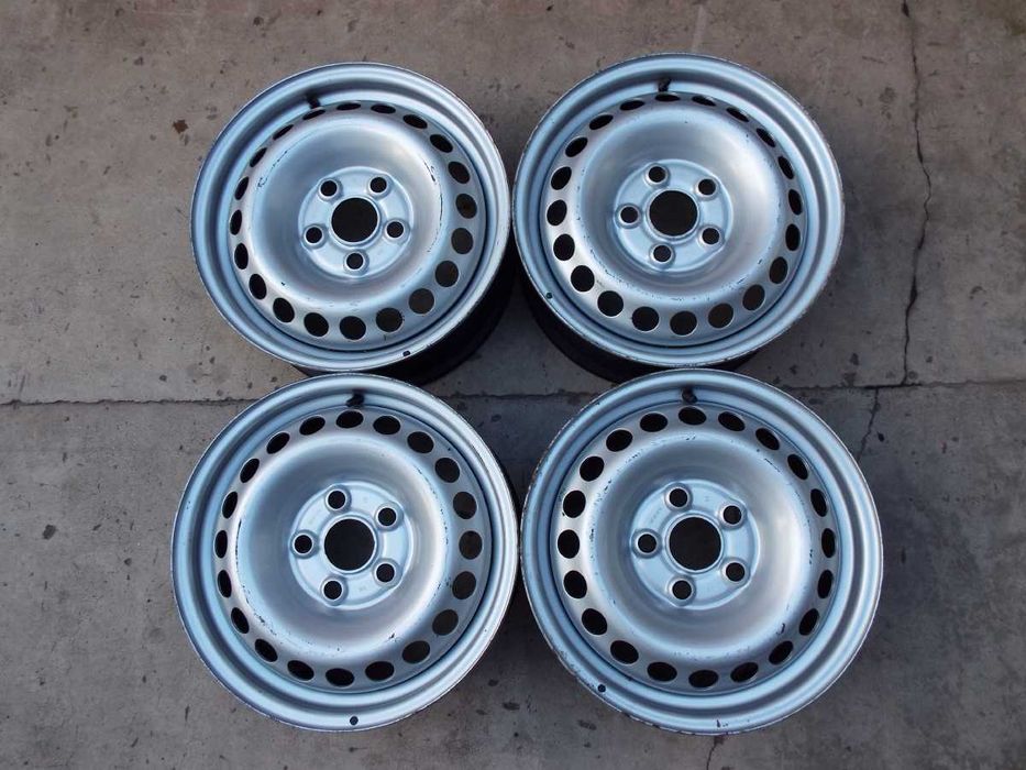 vand 4 janta tabla 16" pentru vw transporter t5 si t6 pret 600 ron