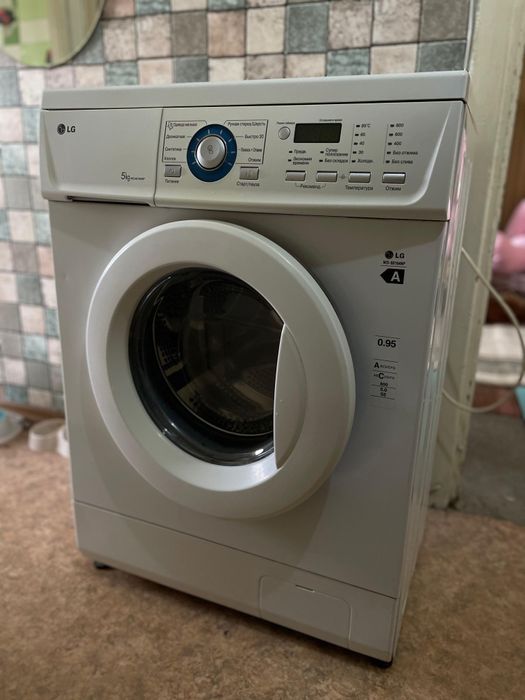 Машинка стиральная Автомат