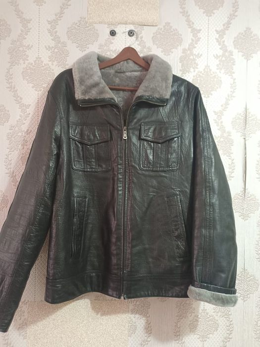 Срочно!Продам новую кожаную  дубленку